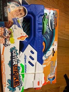 Nerf Super Soaker Scatter Strike Water Blaster - Blue, White & Green